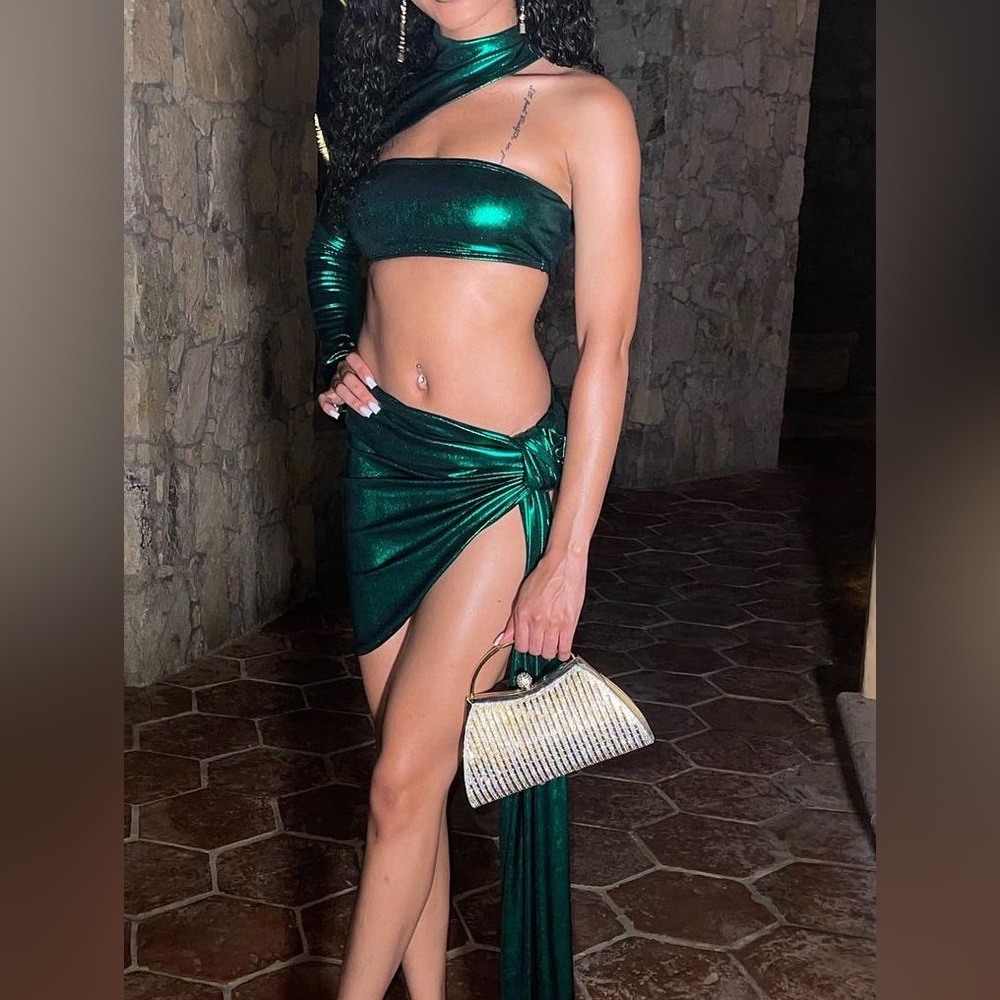 Matallic green saudi 3 piece dress